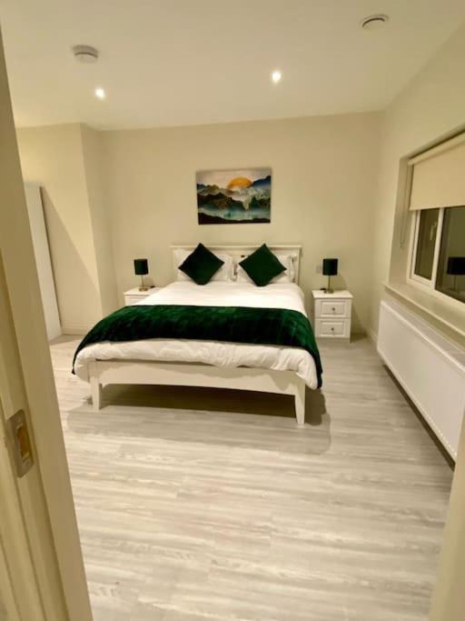 Modern Family Home Castleisland Esterno foto