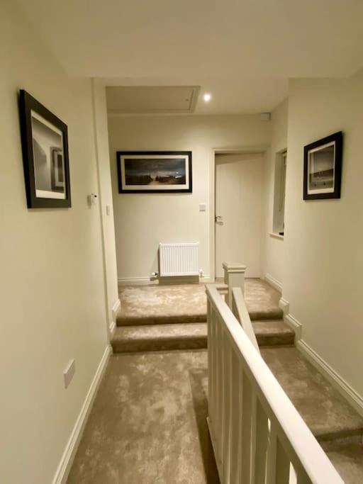 Modern Family Home Castleisland Esterno foto