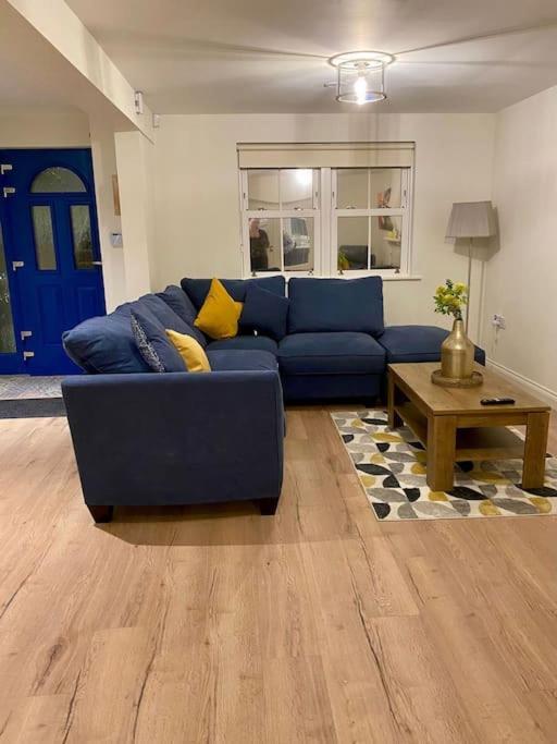 Modern Family Home Castleisland Esterno foto